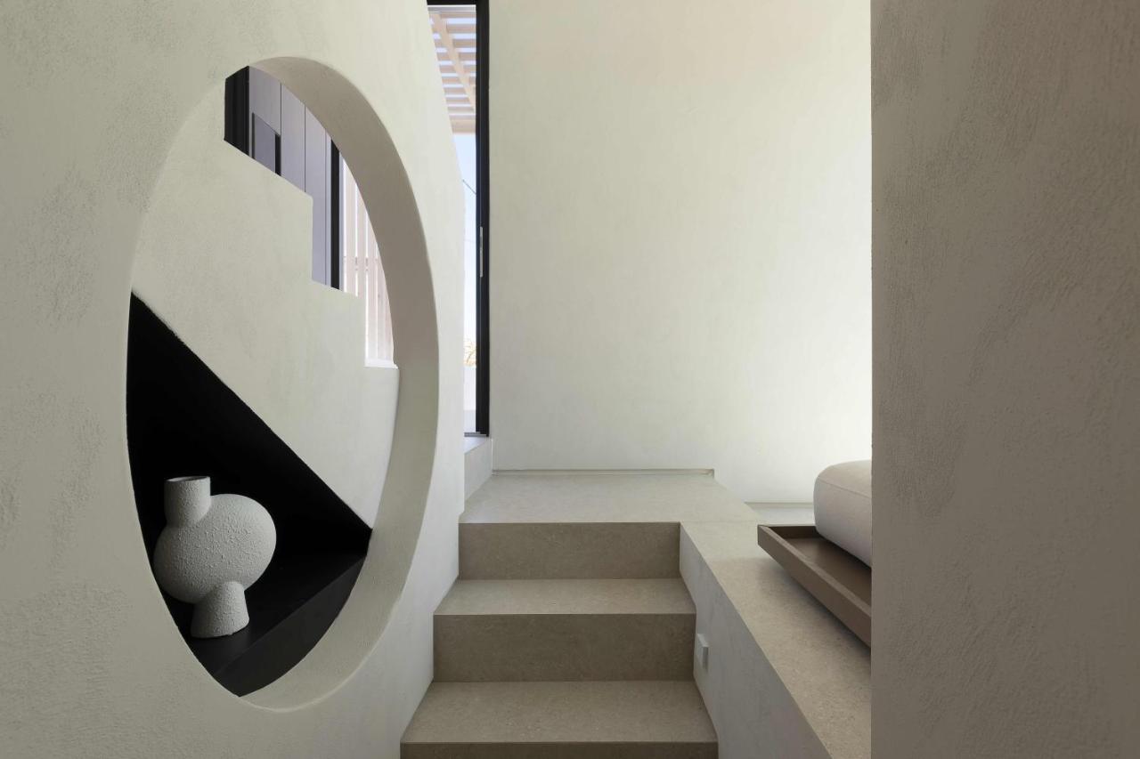 Cubic Mykonos Seafront Design Suites Ornos  Exteriör bild